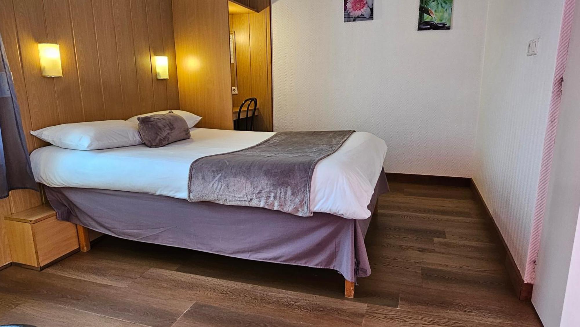Brit Hotel Essentiel Pau Lescar Εξωτερικό φωτογραφία